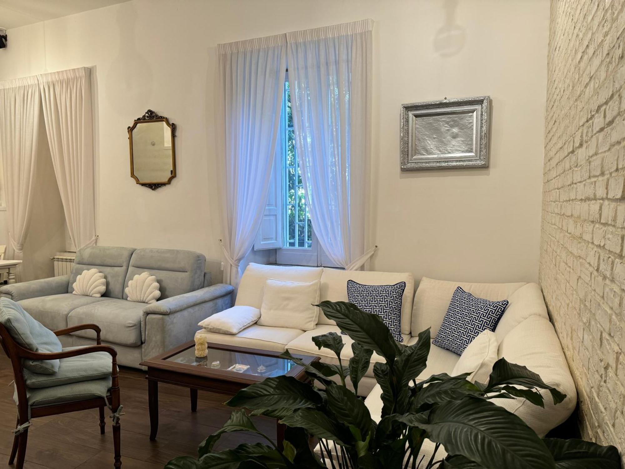 Apartment Vomerwood Loft - Charming And Spacious House In Vomero