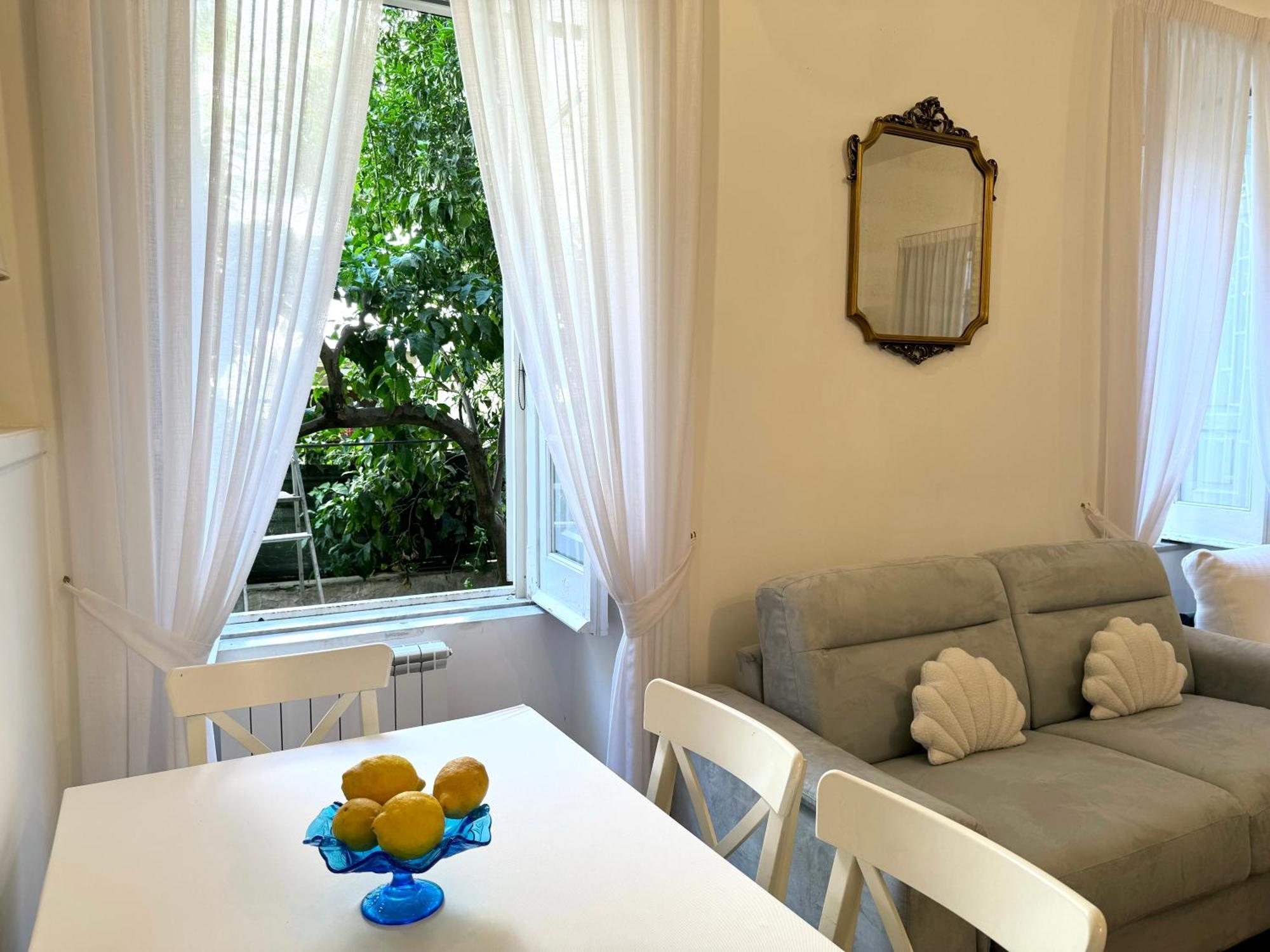 Vomerwood Loft - Charming And Spacious House In Vomero