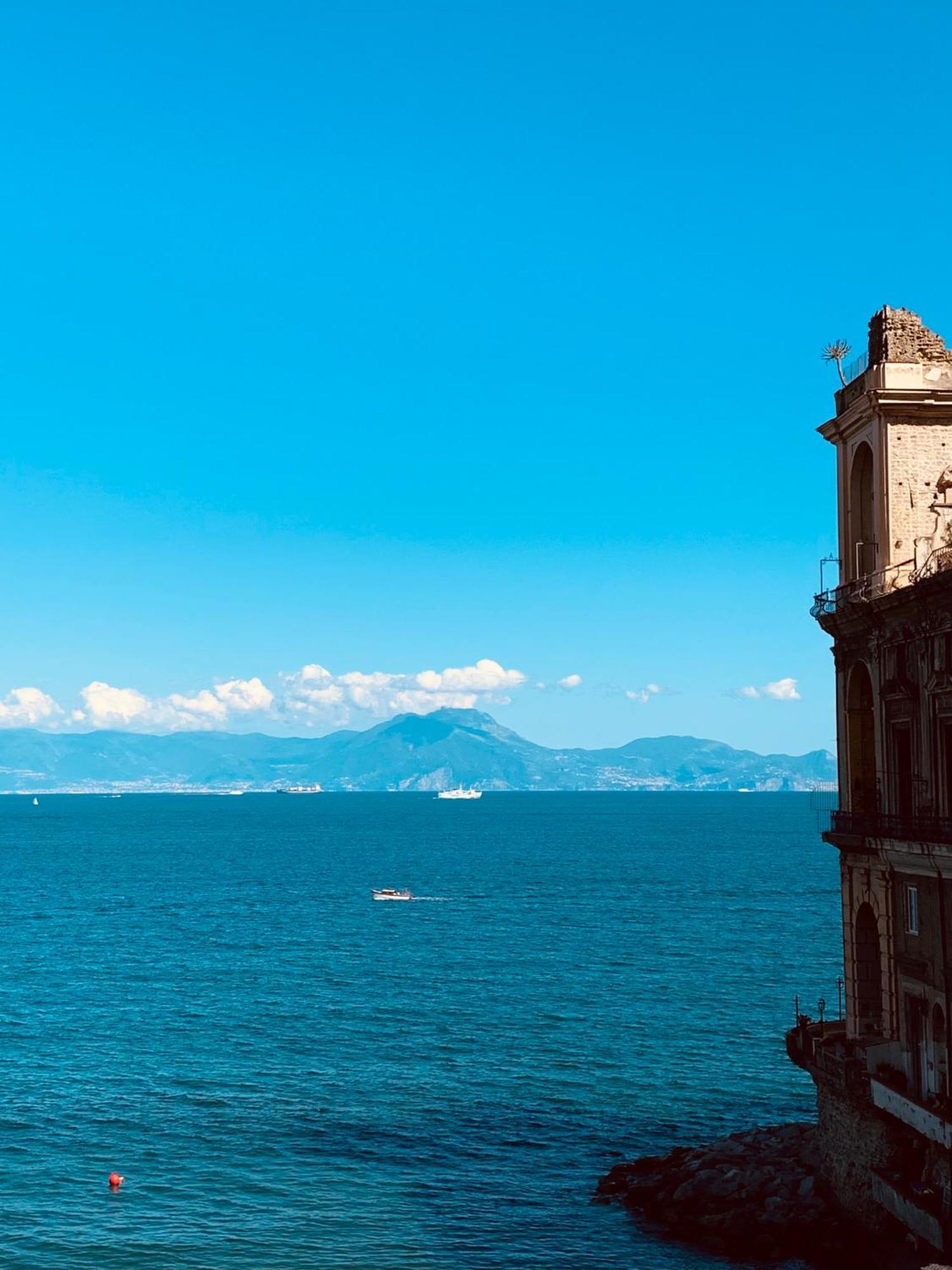 Vomerwood Loft - Charming And Spacious House In Vomero * Naples