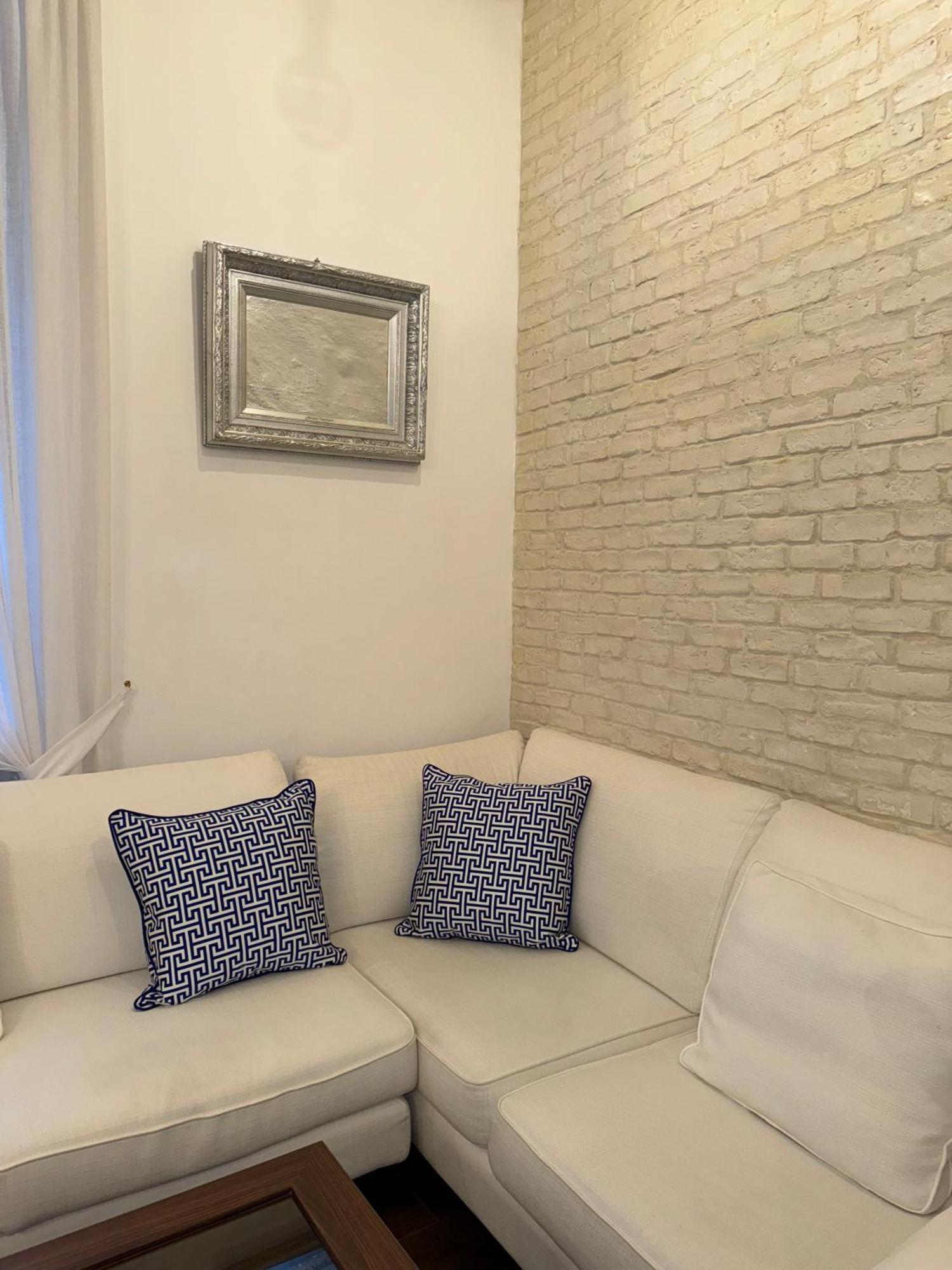 Apartment Vomerwood Loft - Charming And Spacious House In Vomero *