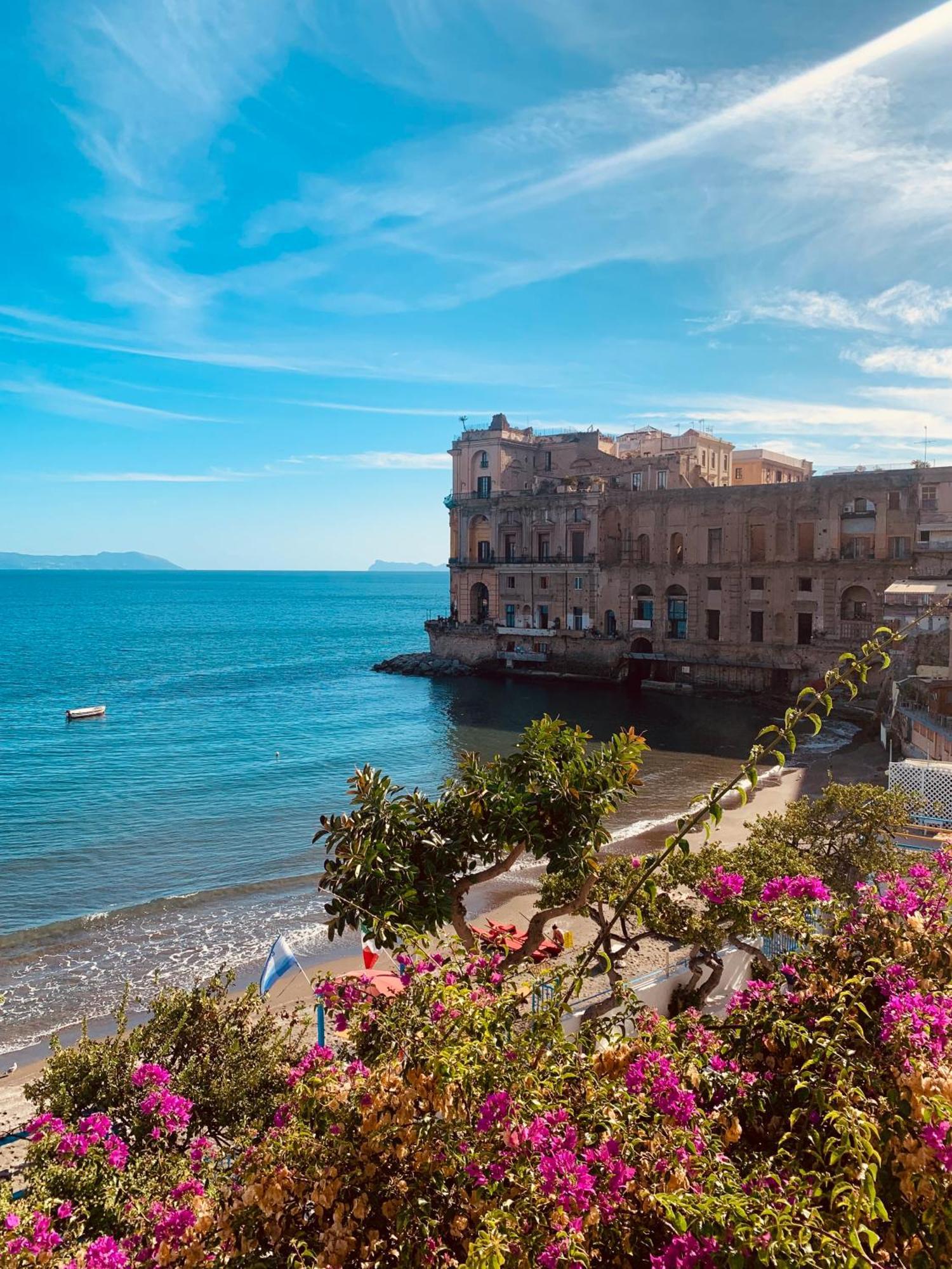 Vomerwood Loft - Charming And Spacious House In Vomero Naples