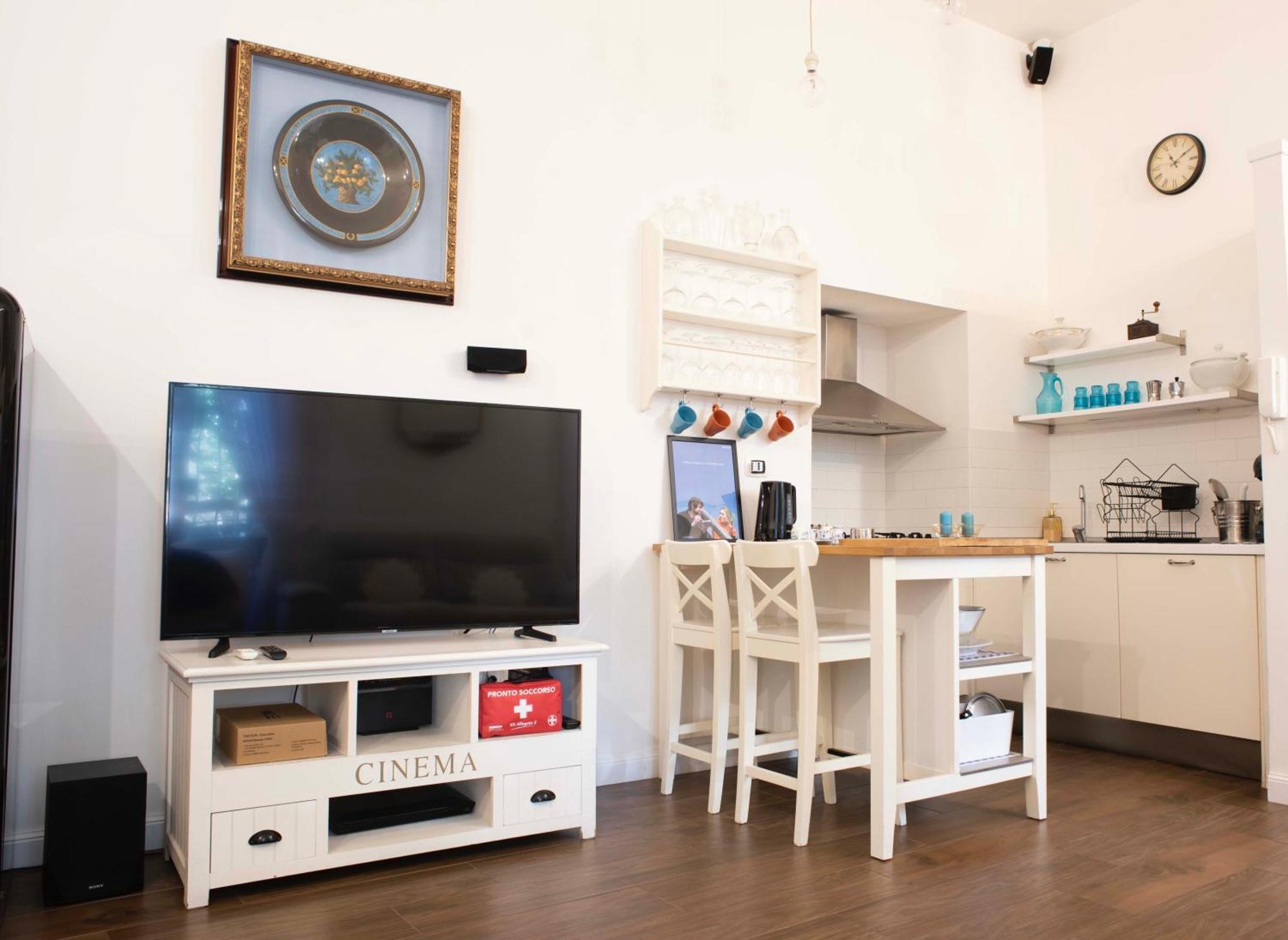 Apartment Vomerwood Loft - Charming And Spacious House In Vomero *