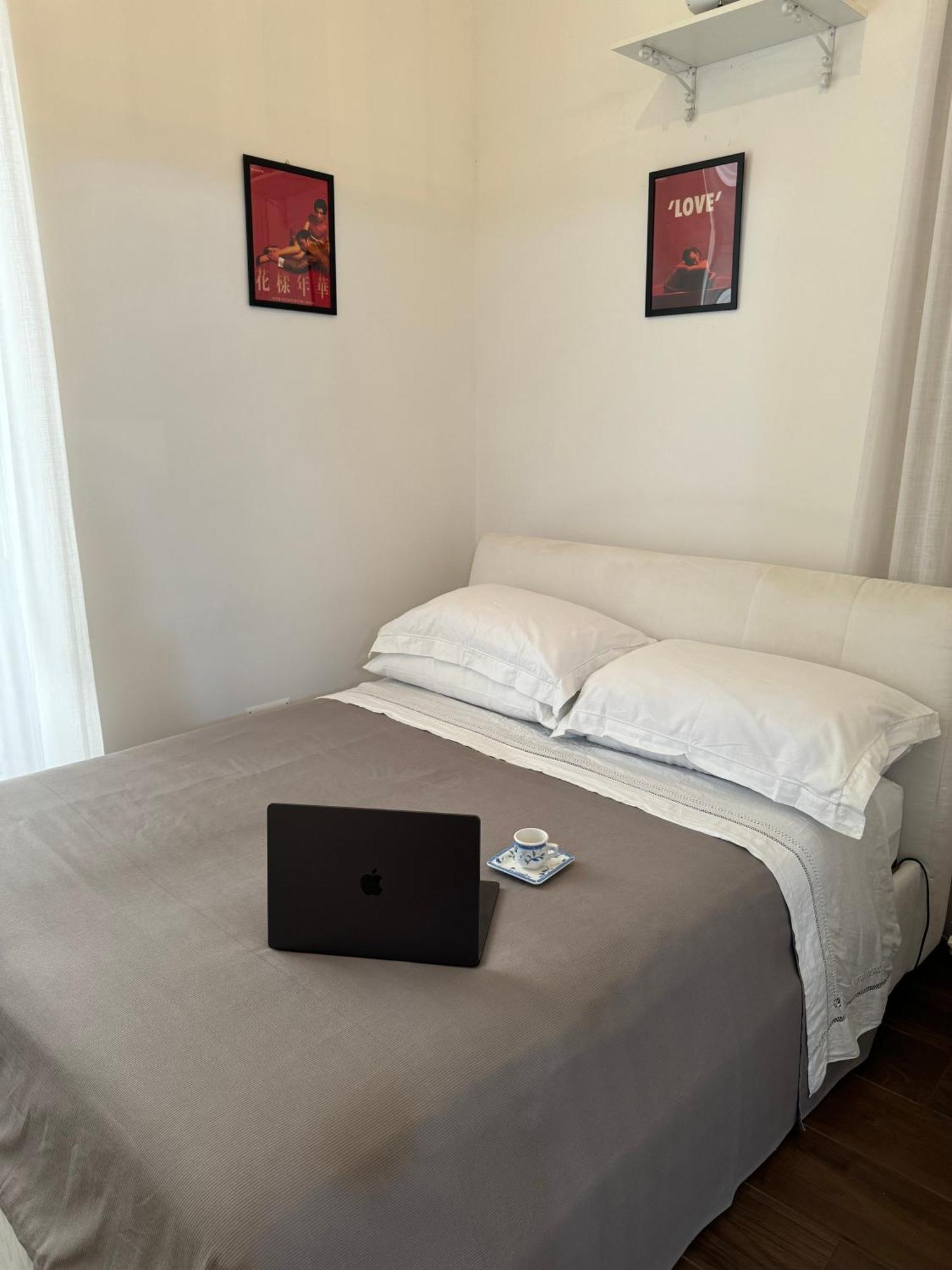 Vomerwood Loft - Charming And Spacious House In Vomero Apartment